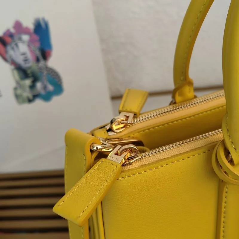 Thermal Prada Top Handle Bags 44954