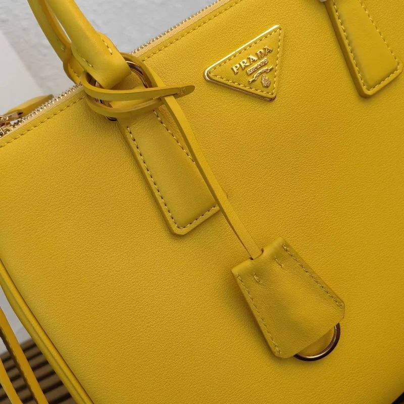 Thermal Prada Top Handle Bags 44954