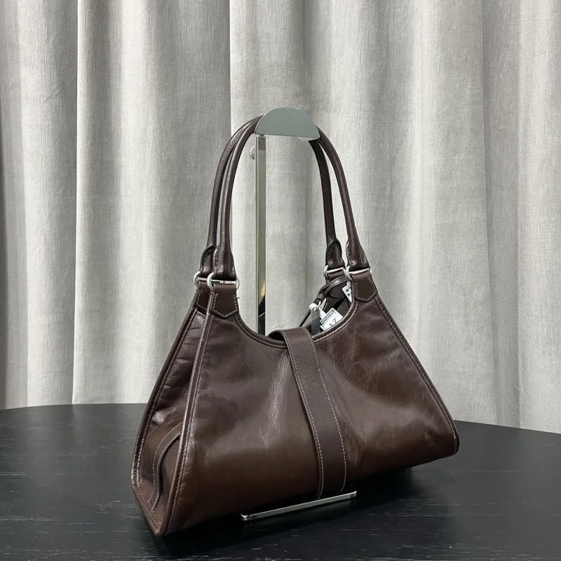Prada Top Handle Bags ModernLook 55614