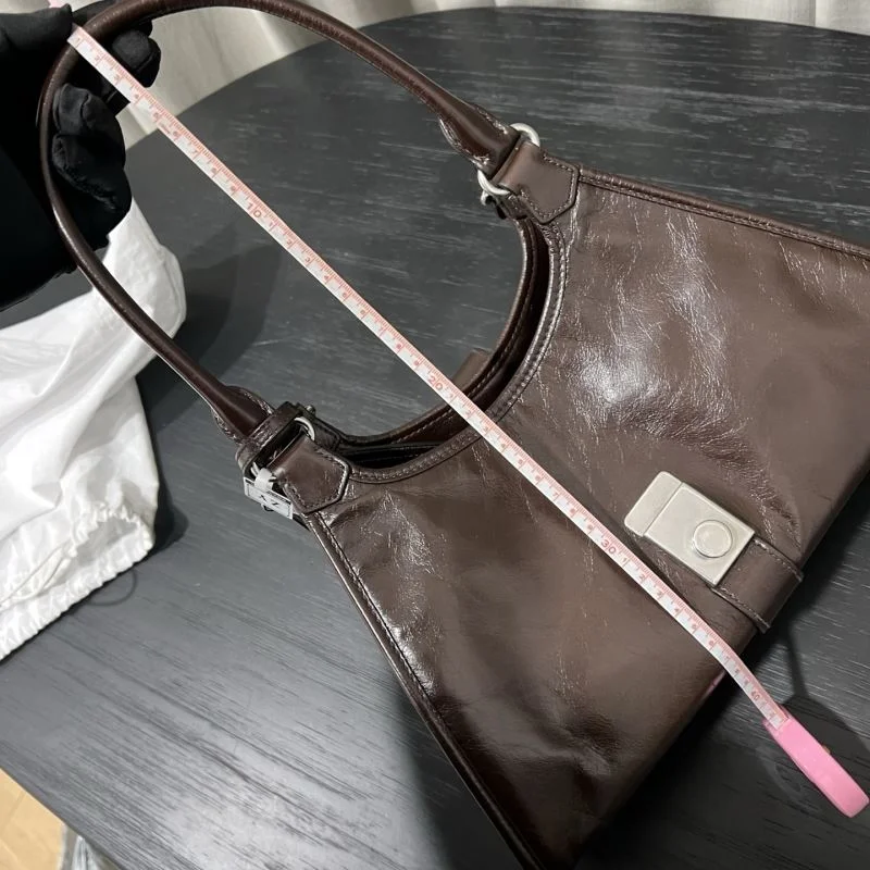 Prada Top Handle Bags ModernLook 55614