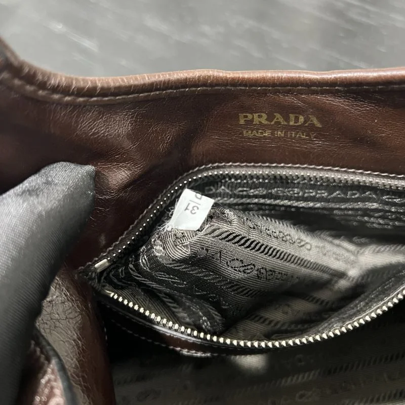 Prada Top Handle Bags ModernLook 55614