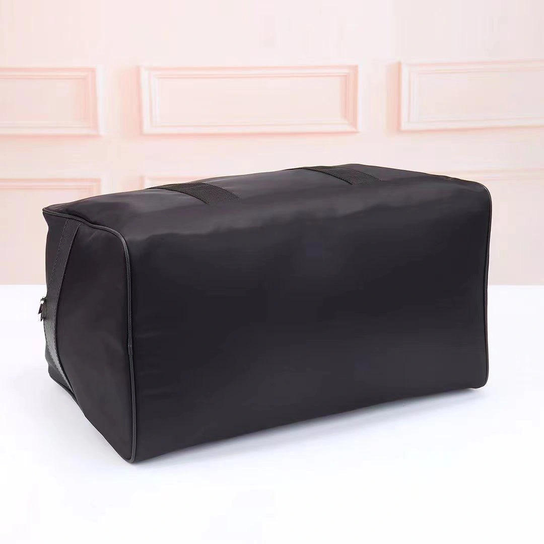 Prada Travel Bags Trendsetting 90595