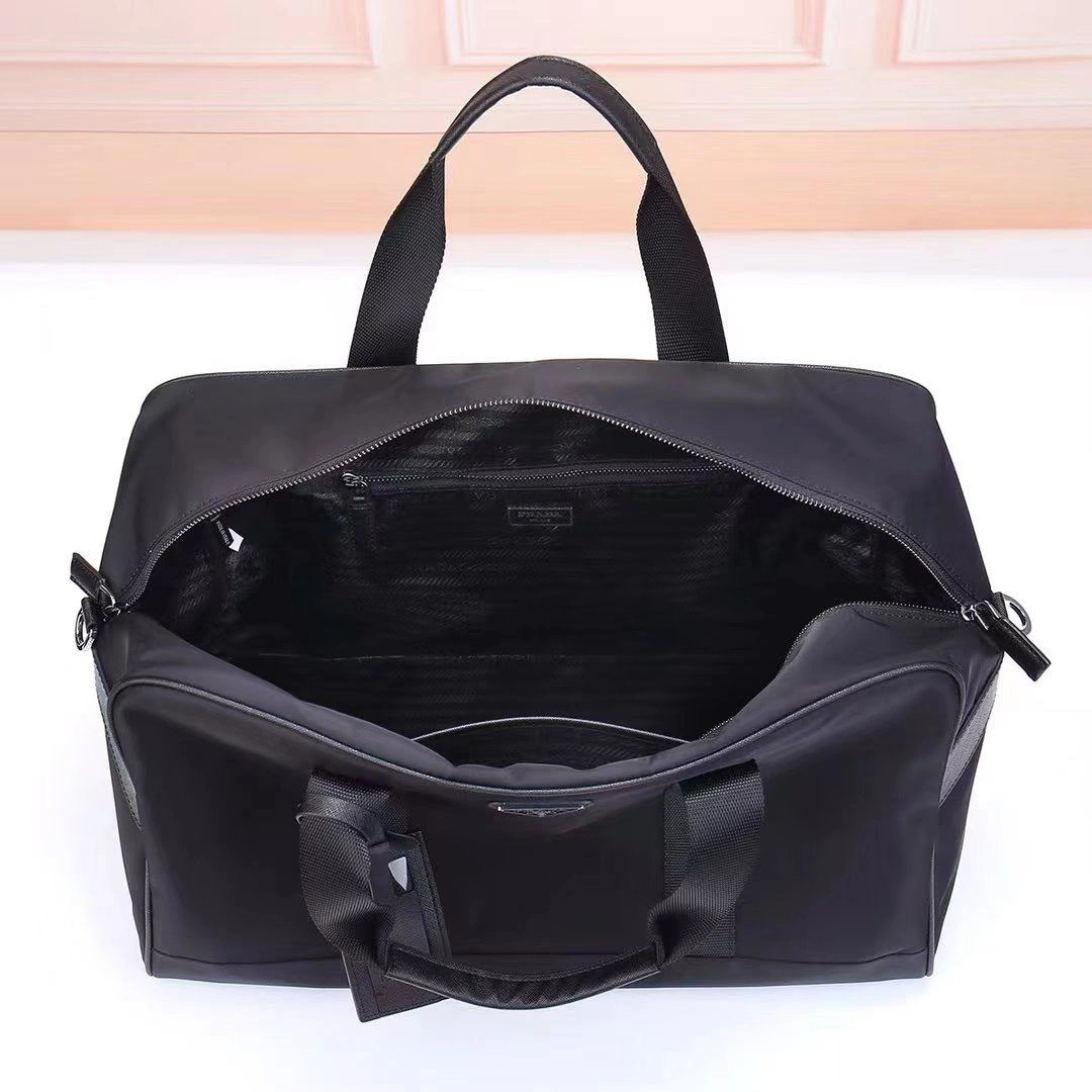 Prada Travel Bags Trendsetting 90595