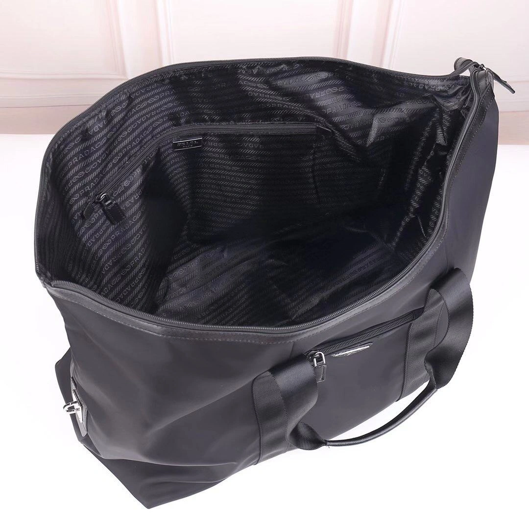 Vibrant Prada Travel Bags 90638