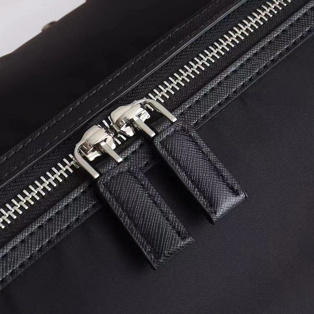Prada Travel Bags EyeCatching 90594