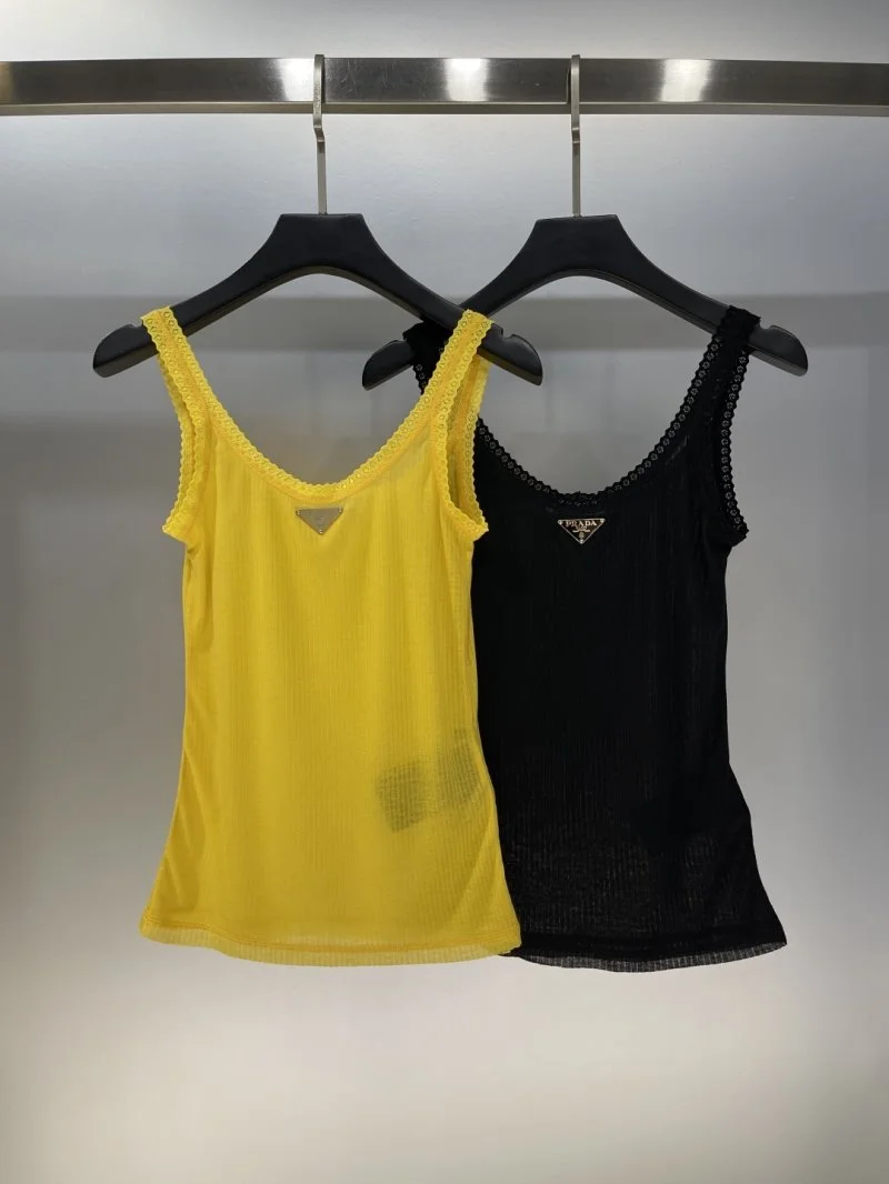 Prada Vest Classic 166120