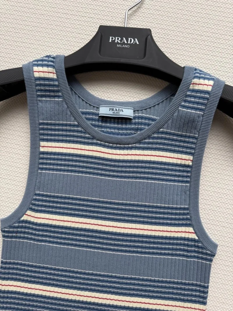 Stylish Prada Vest 166130