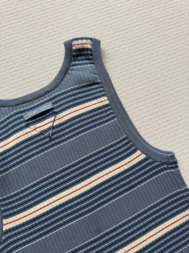 Stylish Prada Vest 166130