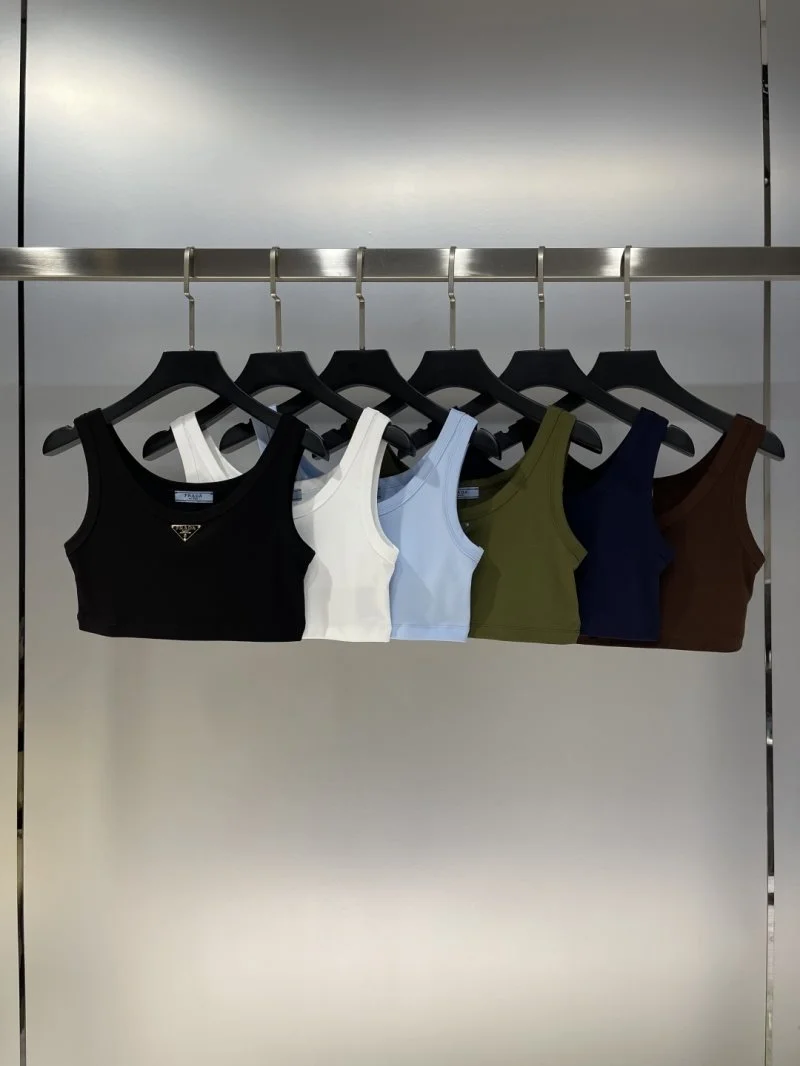 Prada Vest Timeless 166041