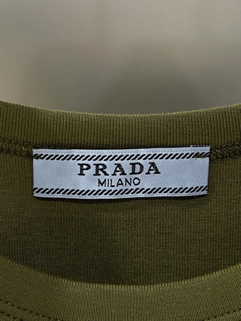 Functional Prada Vest 166043