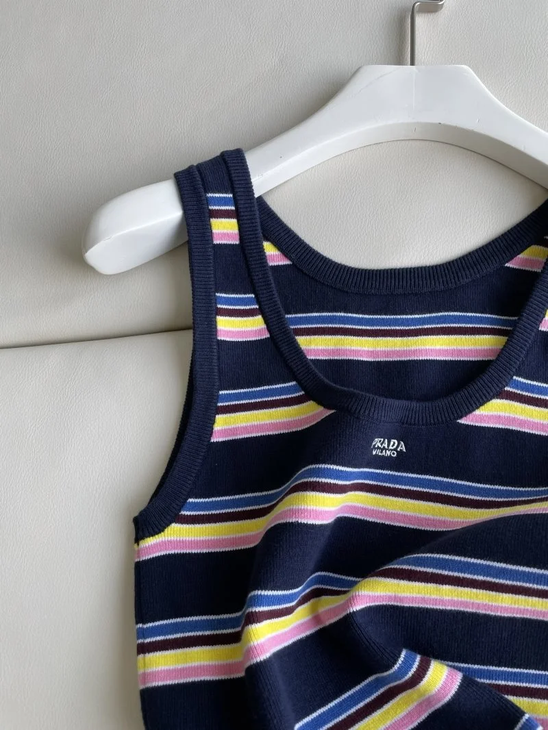 Prada Vest Comfortable 166067