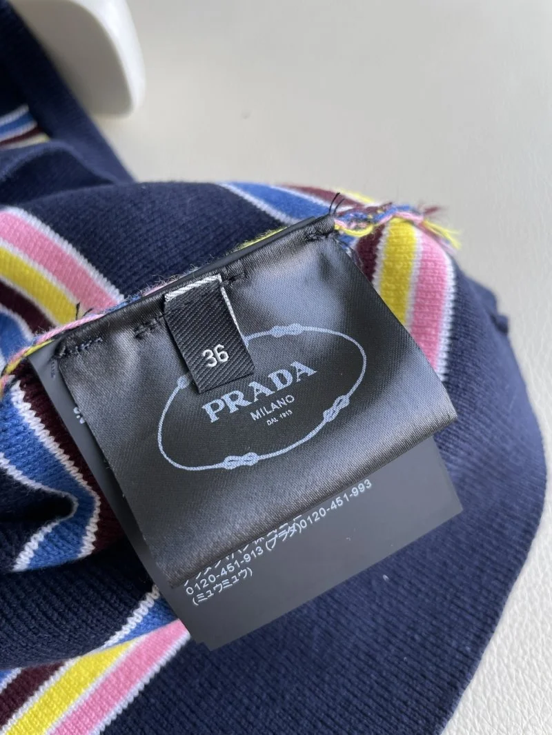 Prada Vest Comfortable 166067
