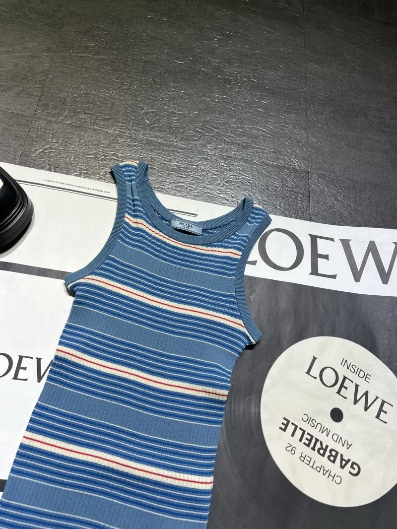 Prada Vest GoAnywhere 166036