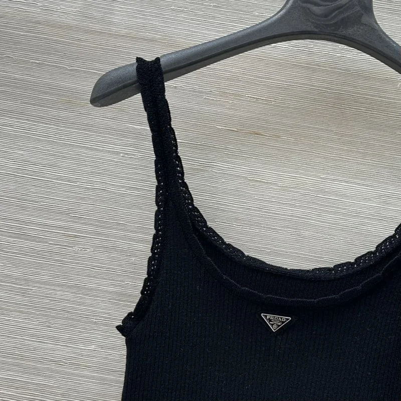Prada Vest Breathable 166084