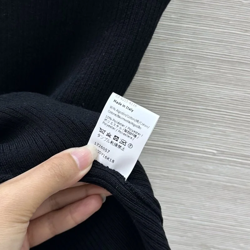 Prada Vest Breathable 166084