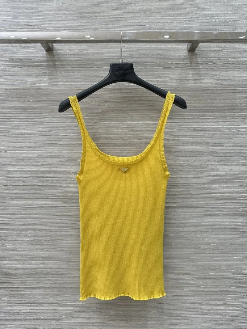 Prada Vest Snug 166023