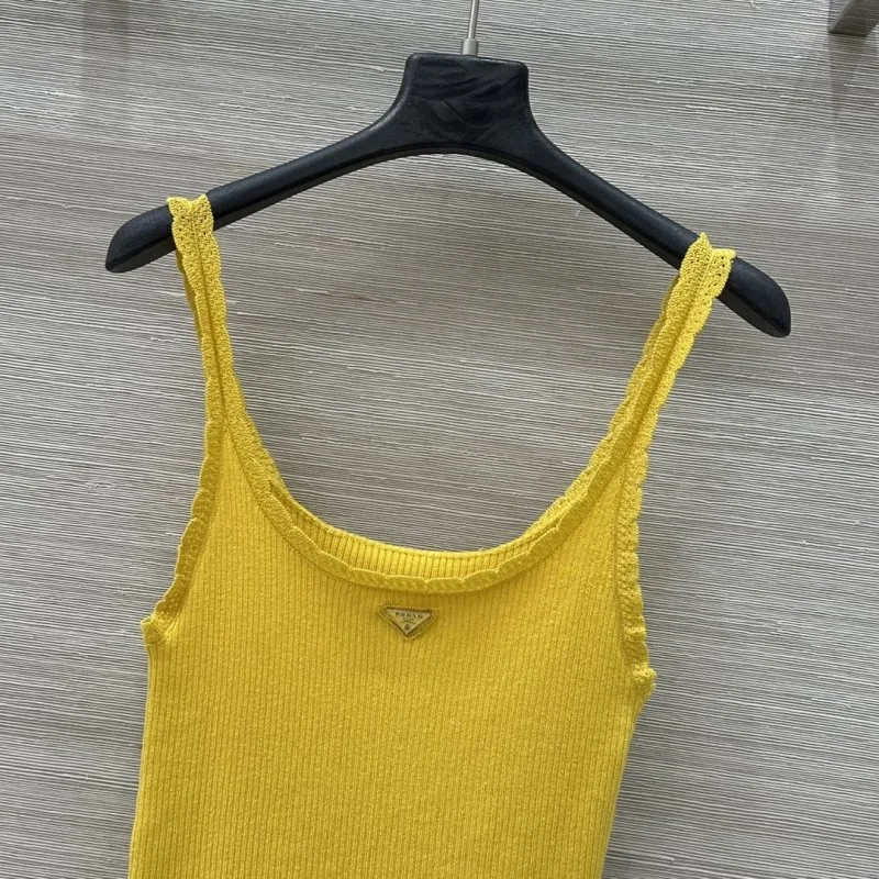 Prada Vest Snug 166023