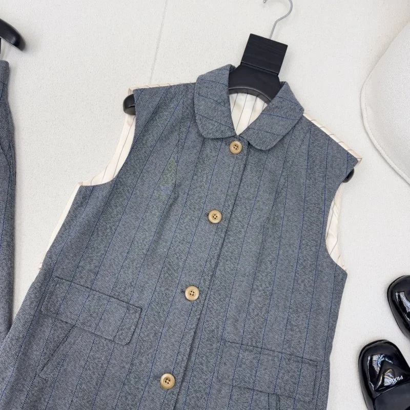 Prada Vest AllSeason 166434