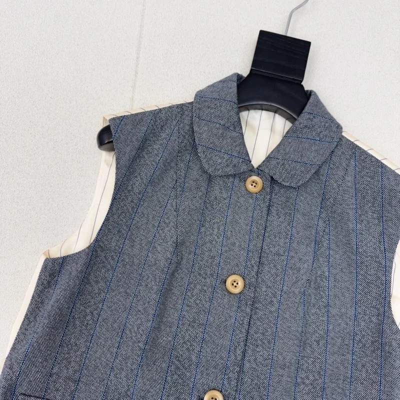 Prada Vest AllSeason 166434