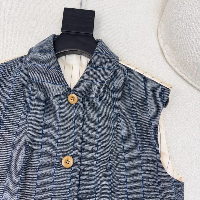 Prada Vest AllSeason 166434