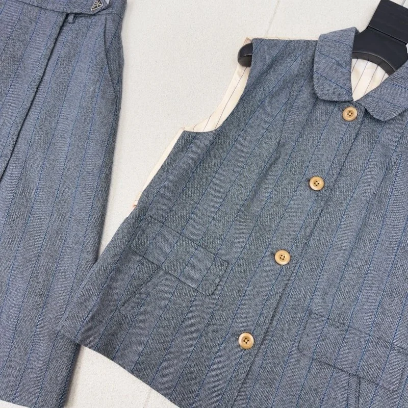 Prada Vest AllSeason 166434