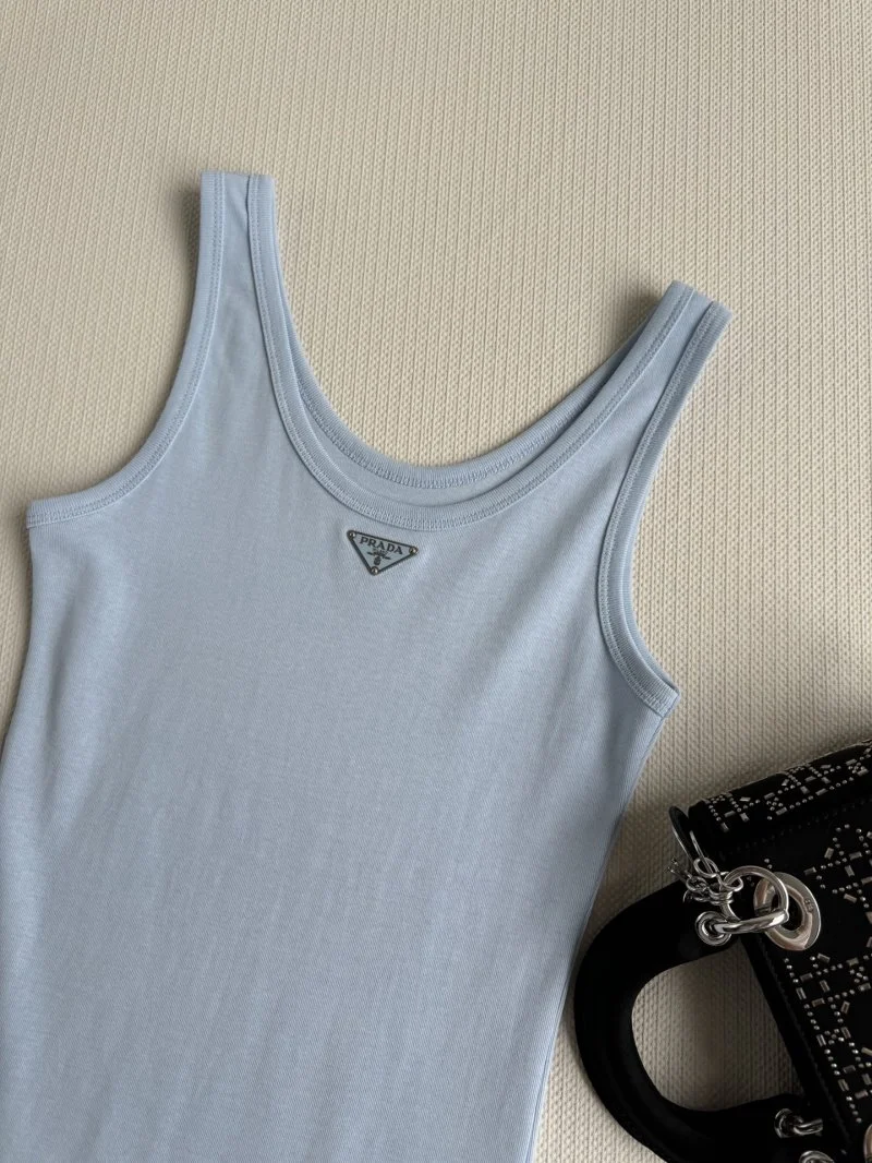 Prada Vest Timeless 166433