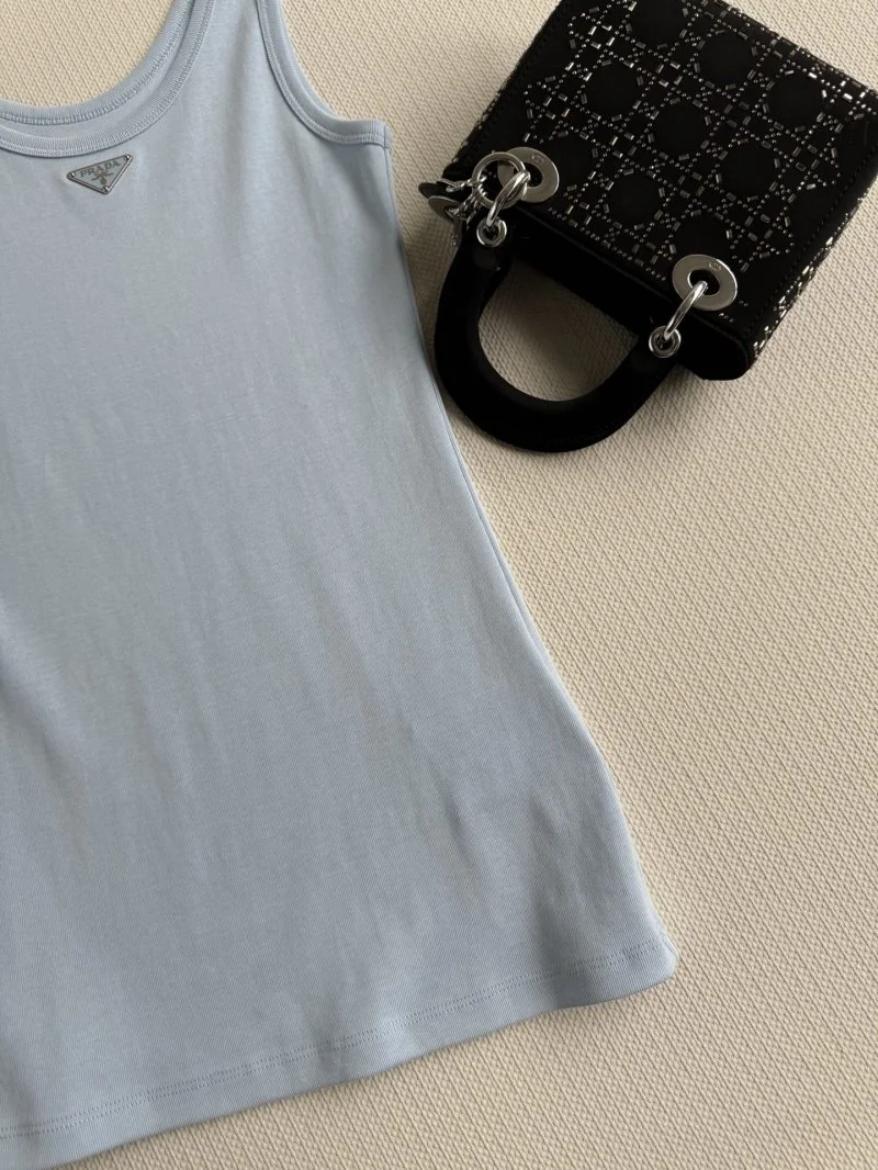 Prada Vest Timeless 166433