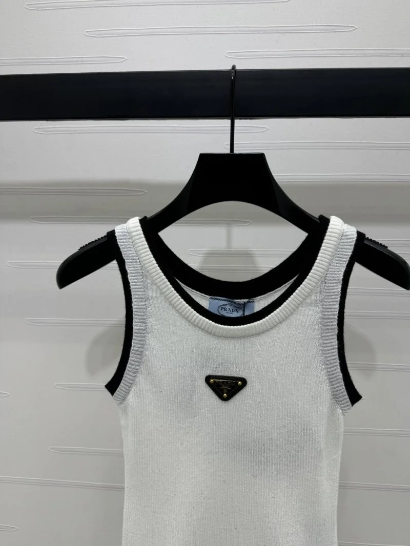 Prada Vest DailyWear 166436