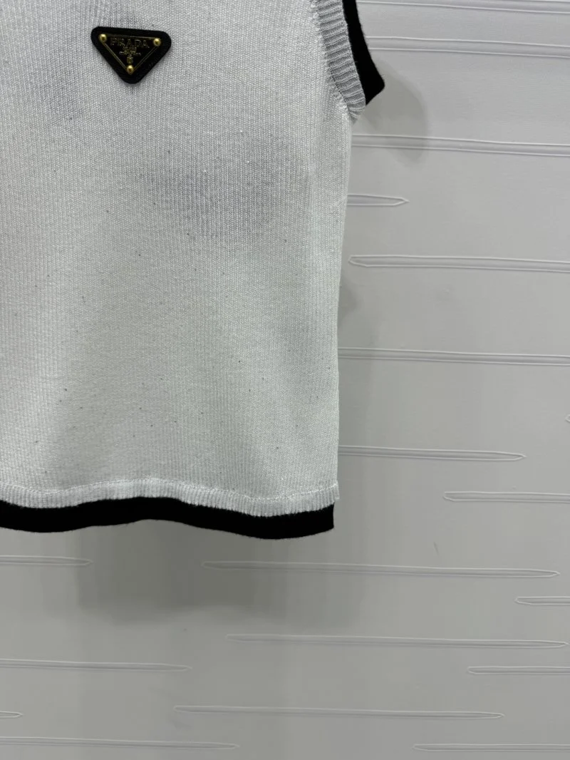 Prada Vest DailyWear 166436