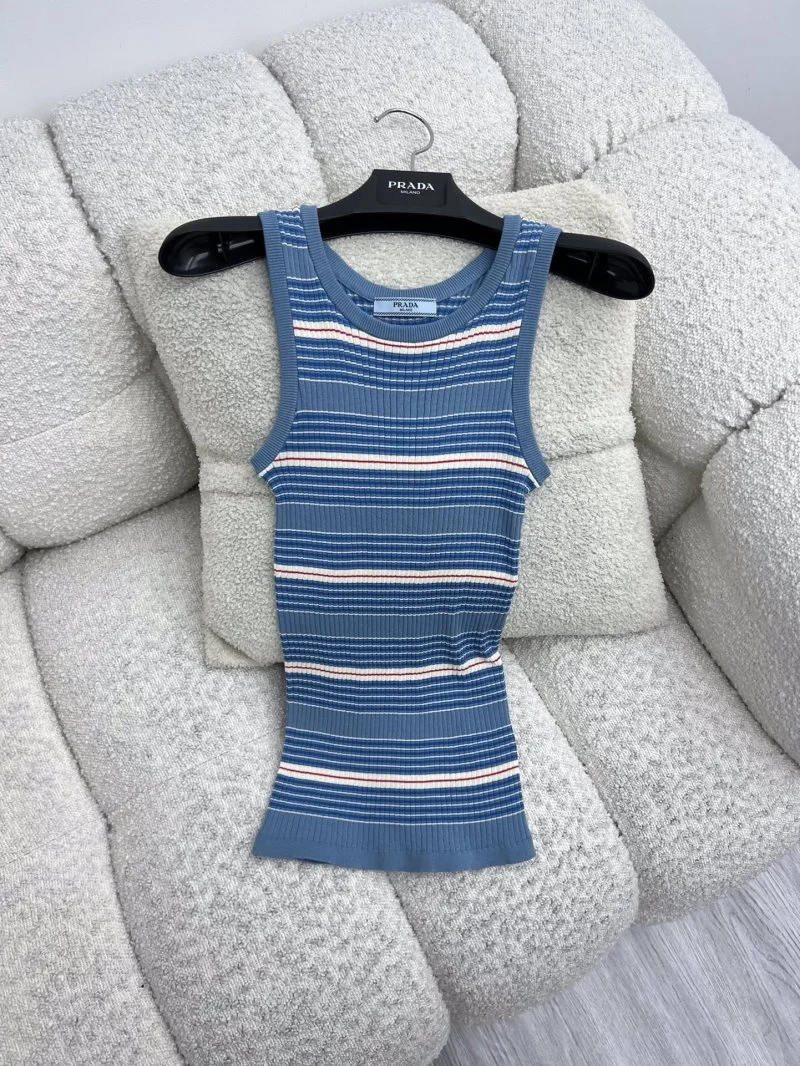 Prada Vest Timeless 166431