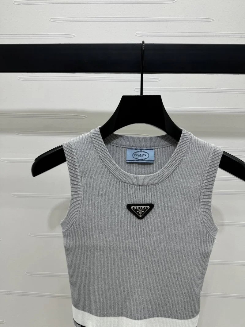 Prada Vest GoAnywhere 166430
