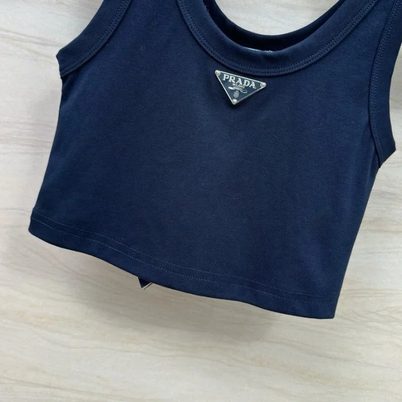 Prada Vest MultiPurpose 166481
