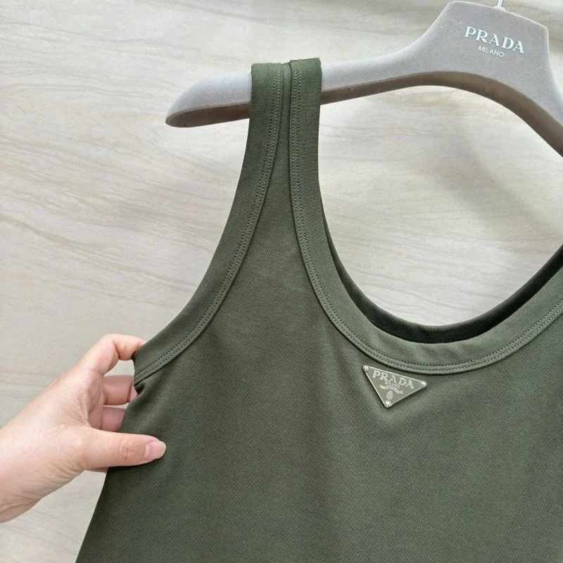 Prada Vest Cozy 166471