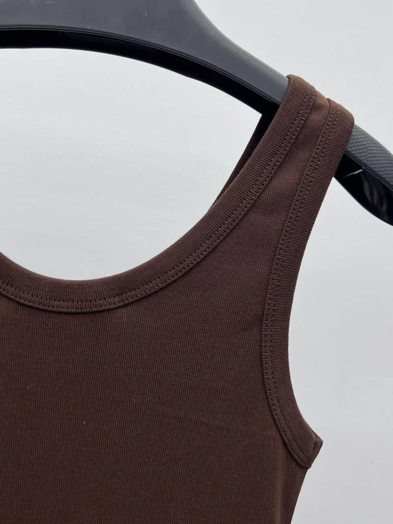 Trendsetting Prada Vest 166421