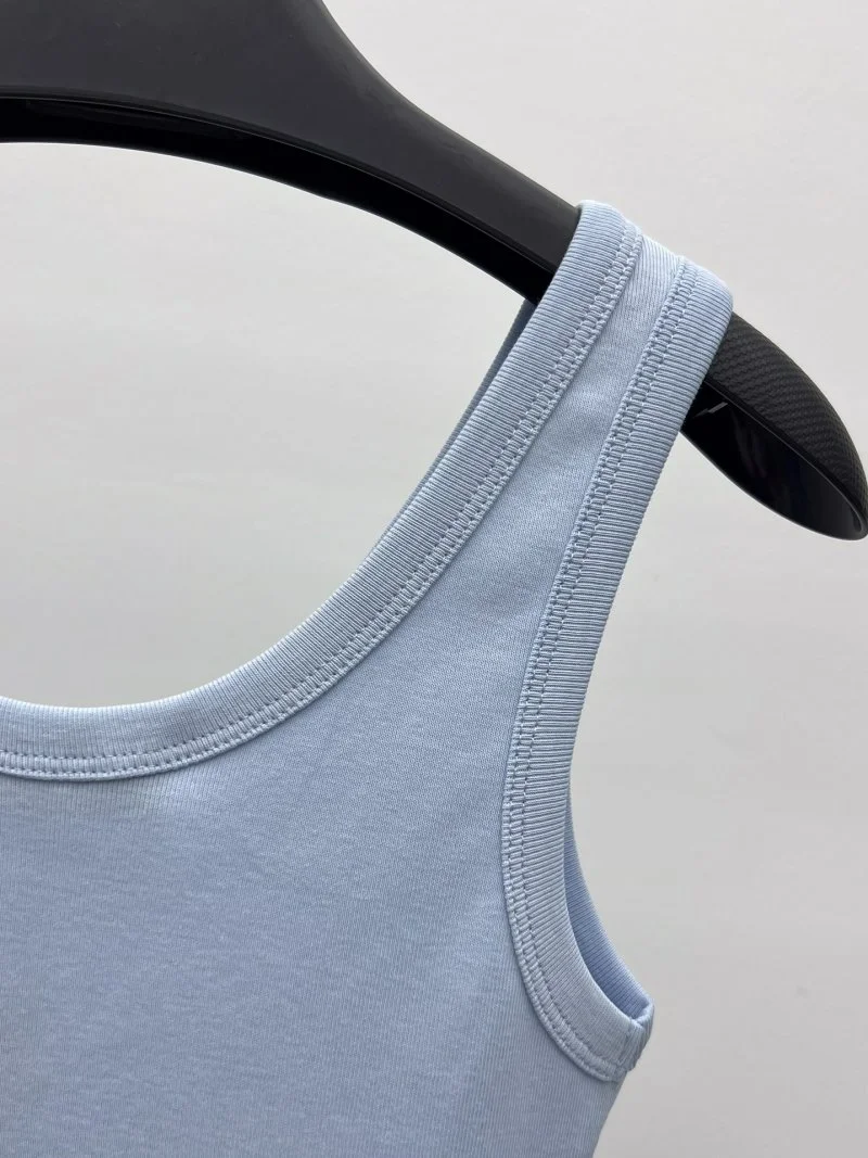 Prada Vest Seasonal 166418