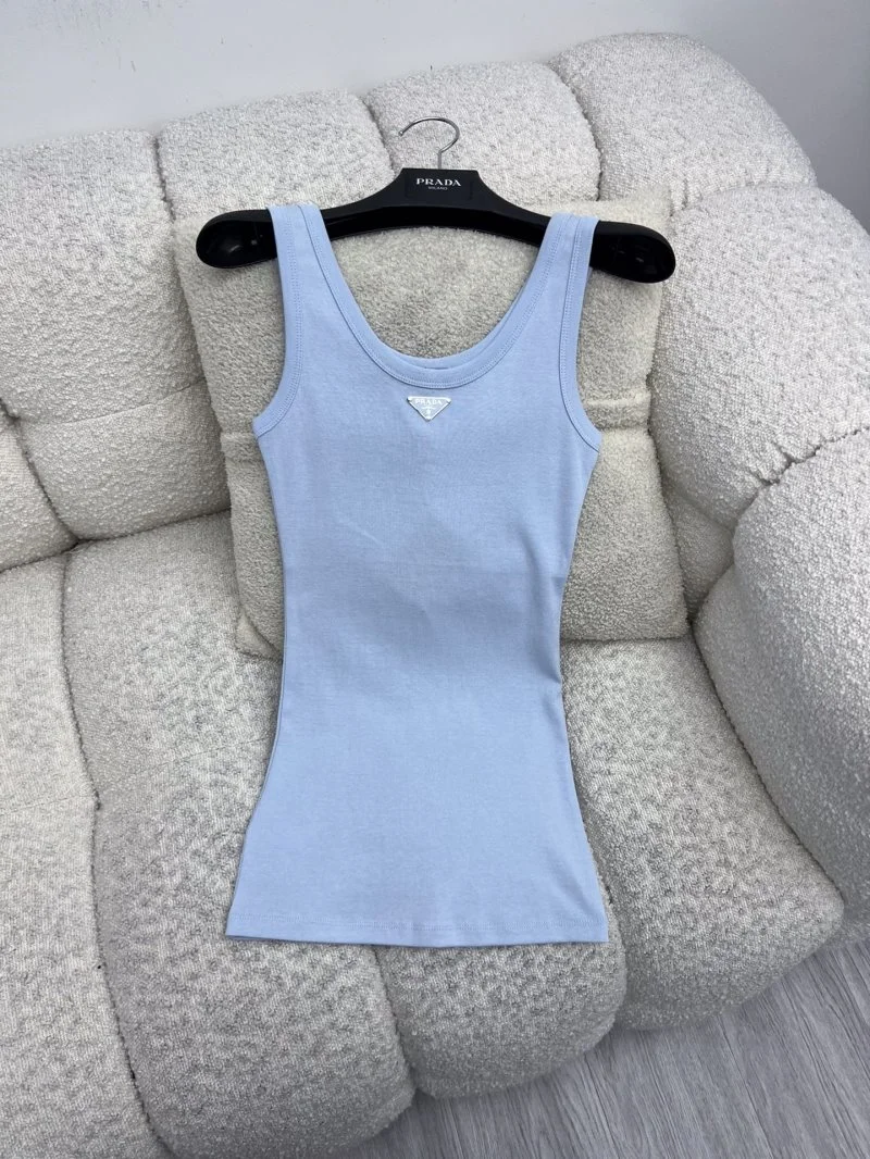 Prada Vest Seasonal 166418
