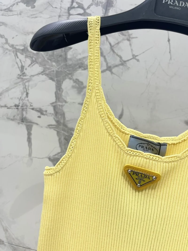 Prada Vest Bright 165647