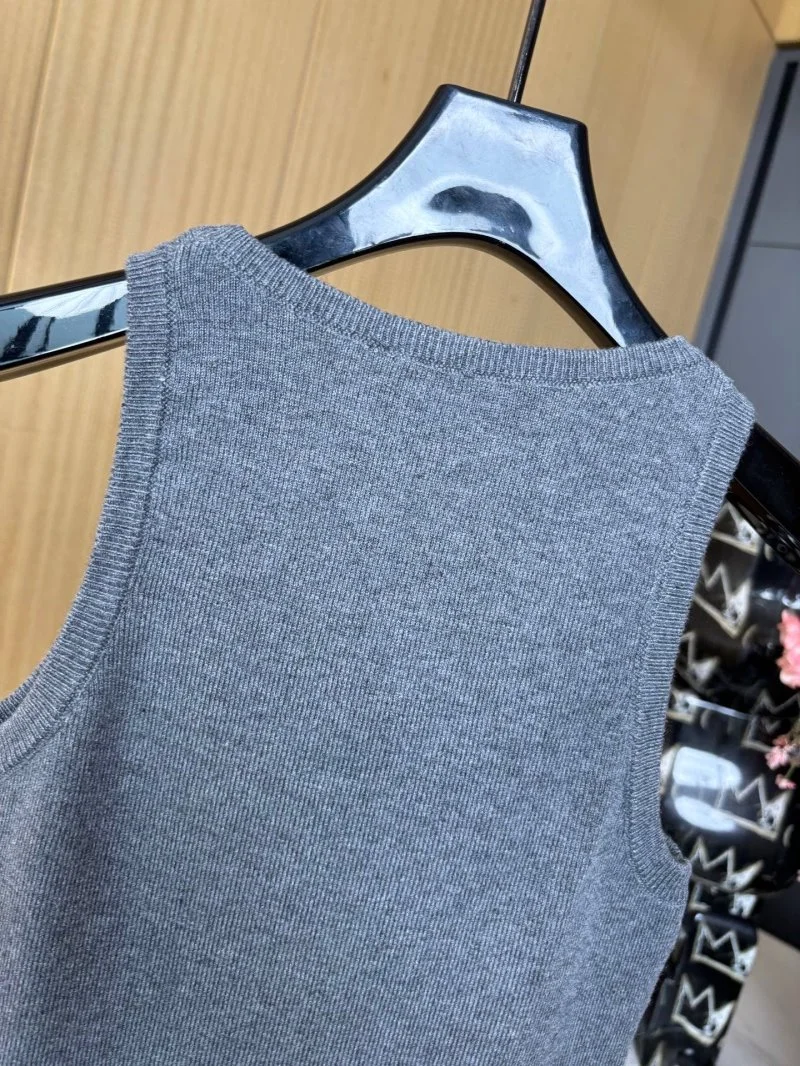 Prada Vest Efficient 165679