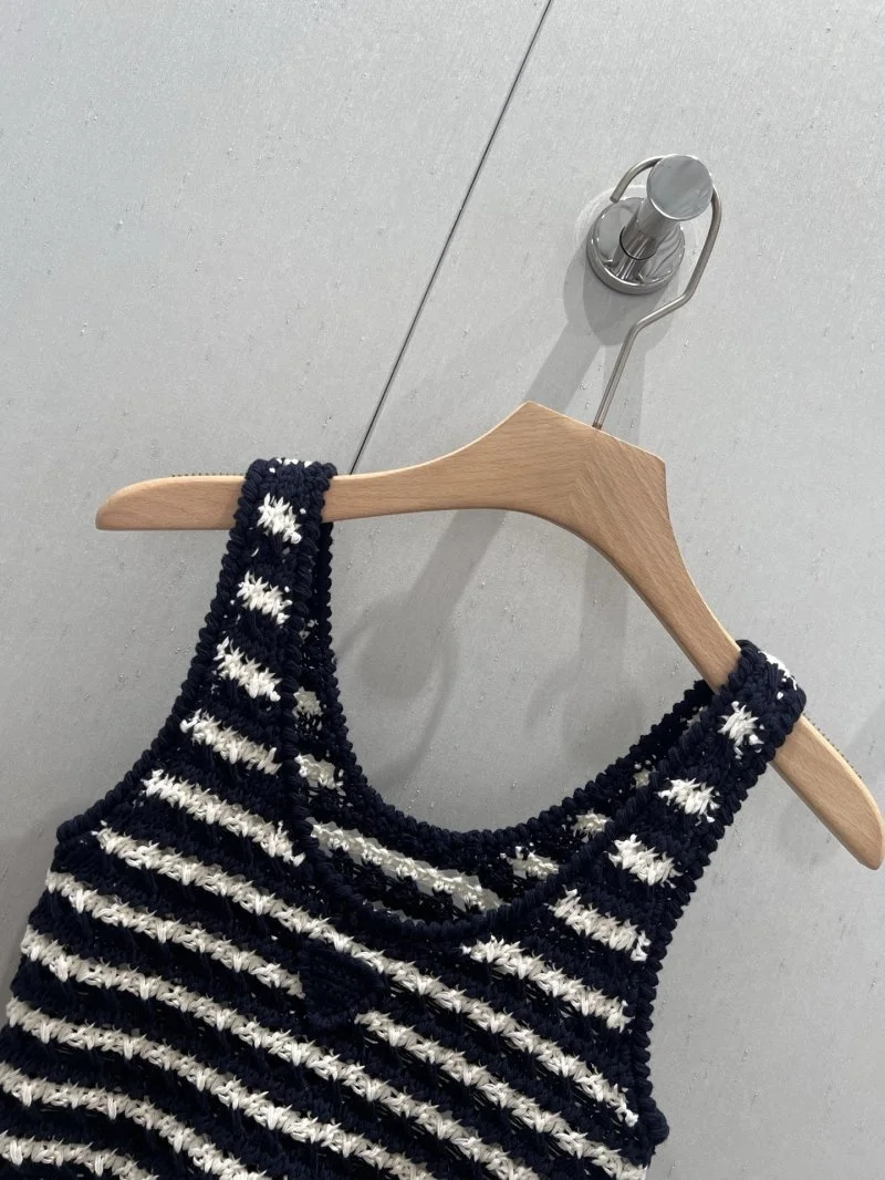 Packable Prada Vest 165636