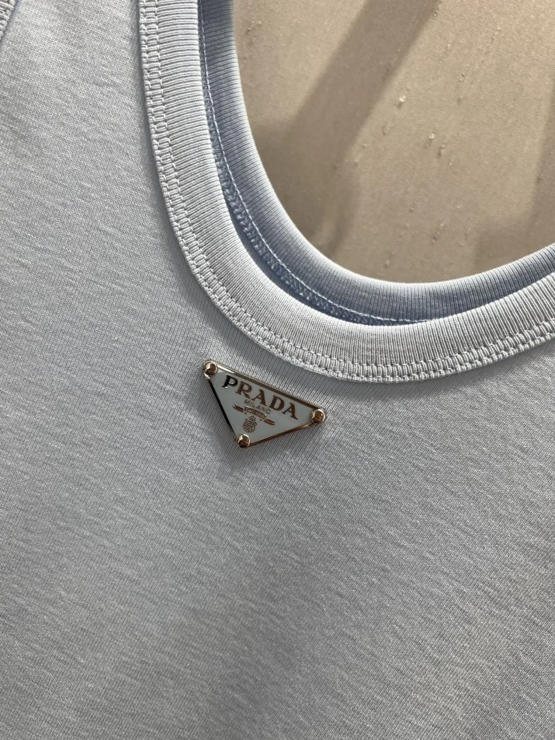 Vibrant Prada Vest 165629