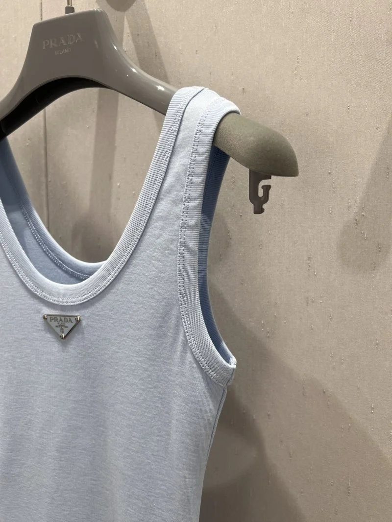 Vibrant Prada Vest 165629