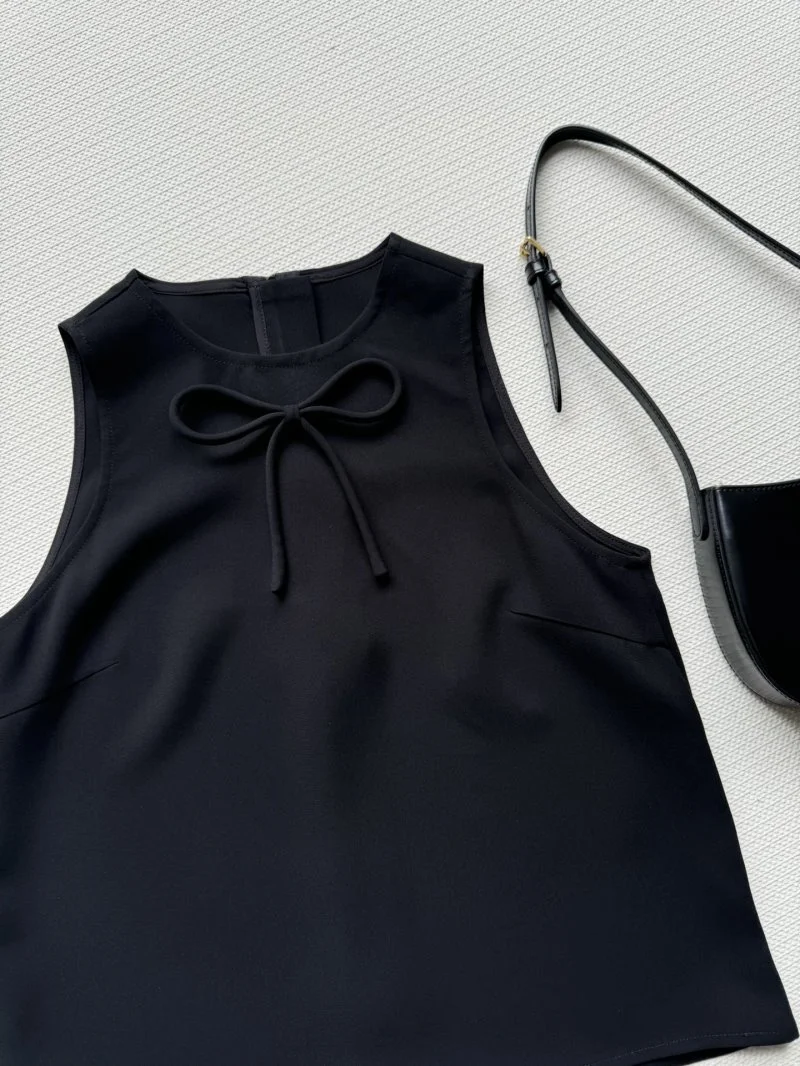 Prada Vest Unique 165618