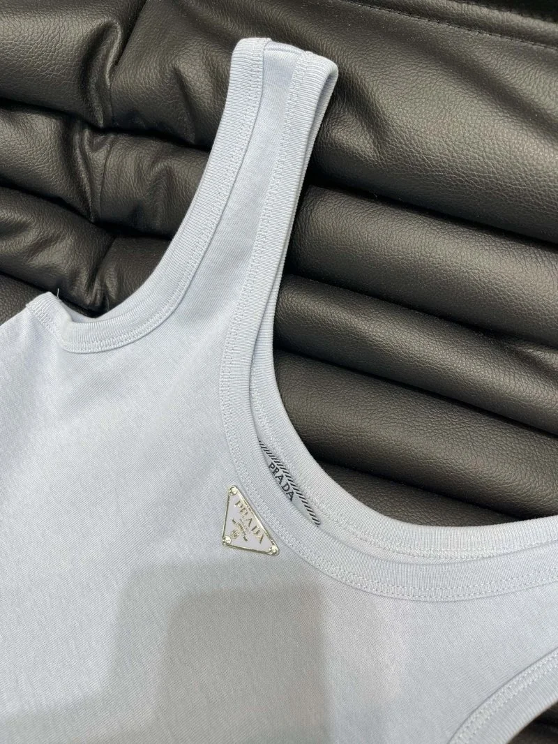ComfortFit Prada Vest 165619