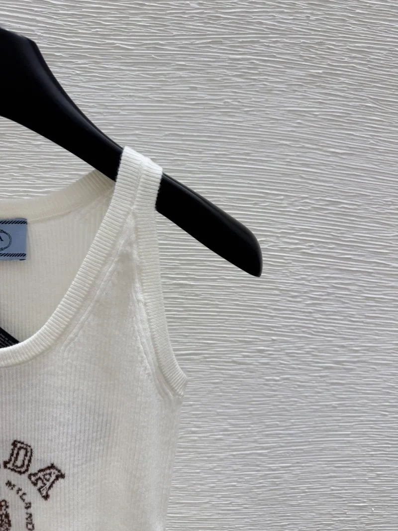 Lightweight Prada Vest 165658