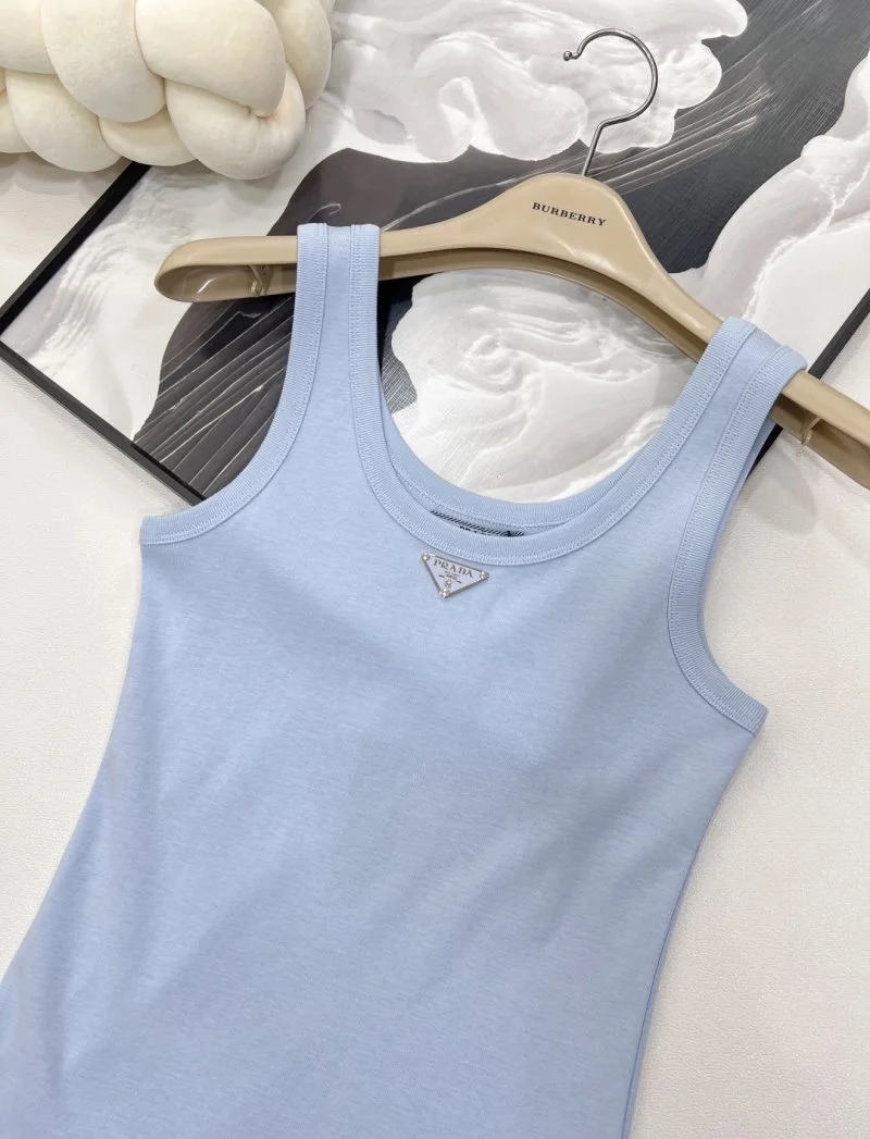 Lightweight Prada Vest 165649