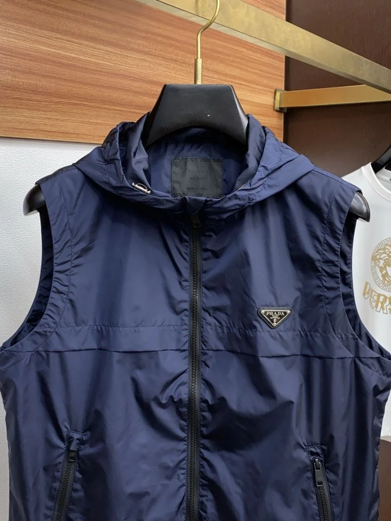 Prada Vest Compact 168345