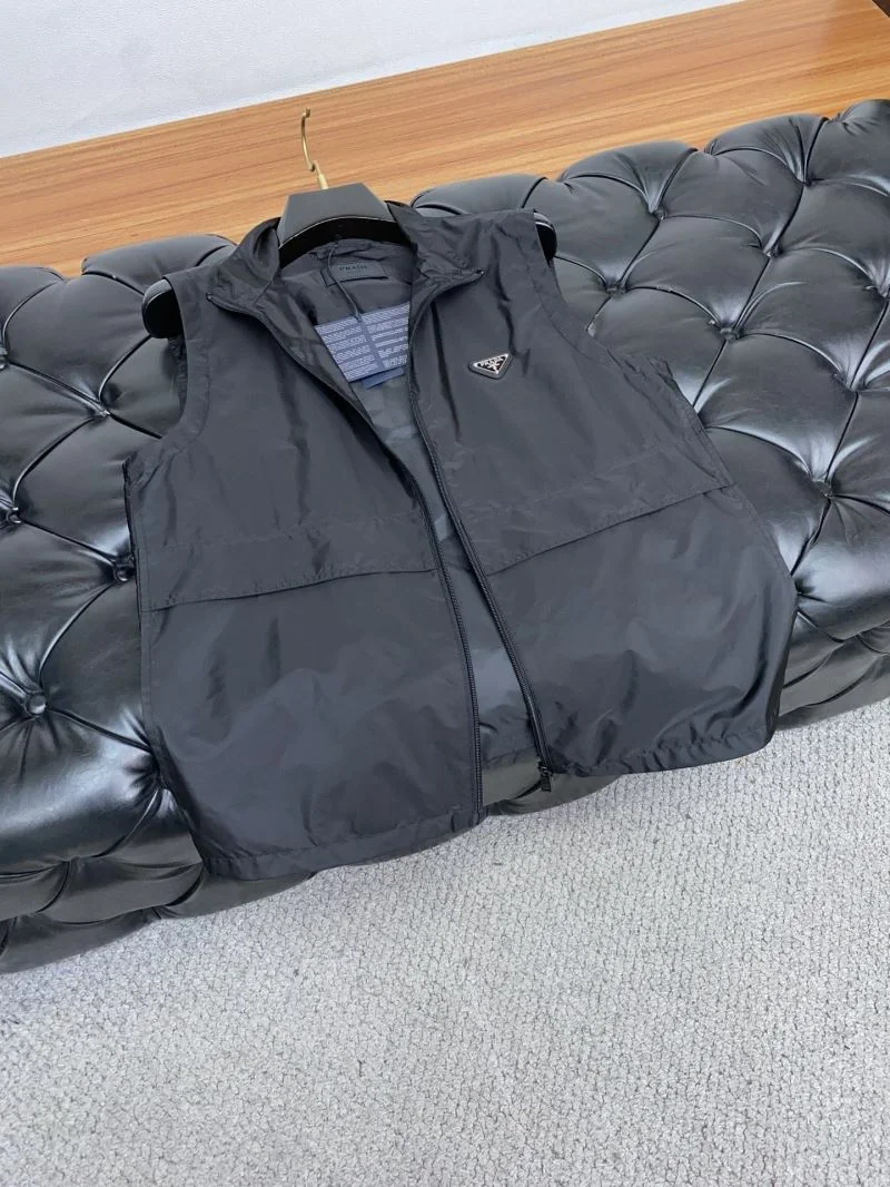 Prada Vest Upgraded 168351