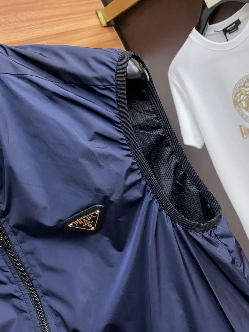 Reliable Prada Vest 168341
