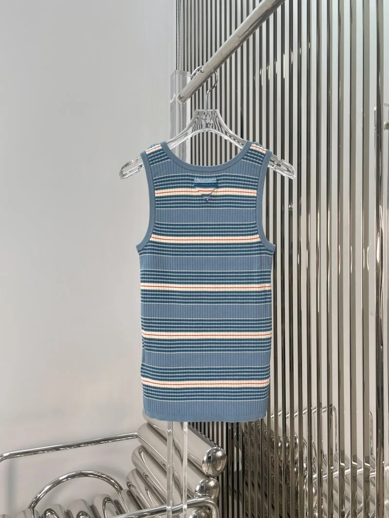 Prada Vest Effortless 166261