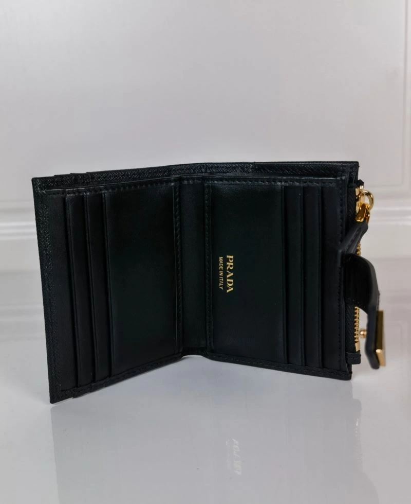 Prada Wallets Purse Practical 74973